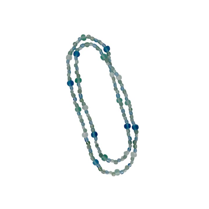 Maka Imports - Vendita all'ingrosso Collane di perline/perle - Collana lunga 36" con perline di vetro di mare riciclato.