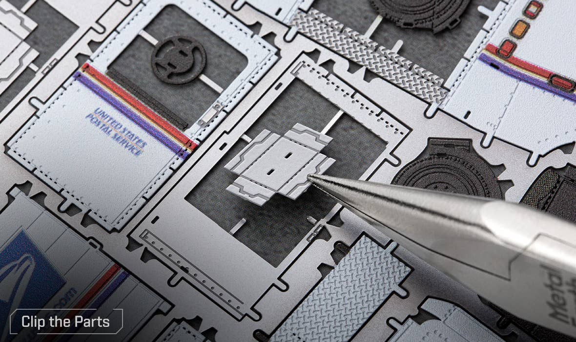 Metal Earth - Wholesale Decorative Tabletop Object - USPS LLV Mail Truck8