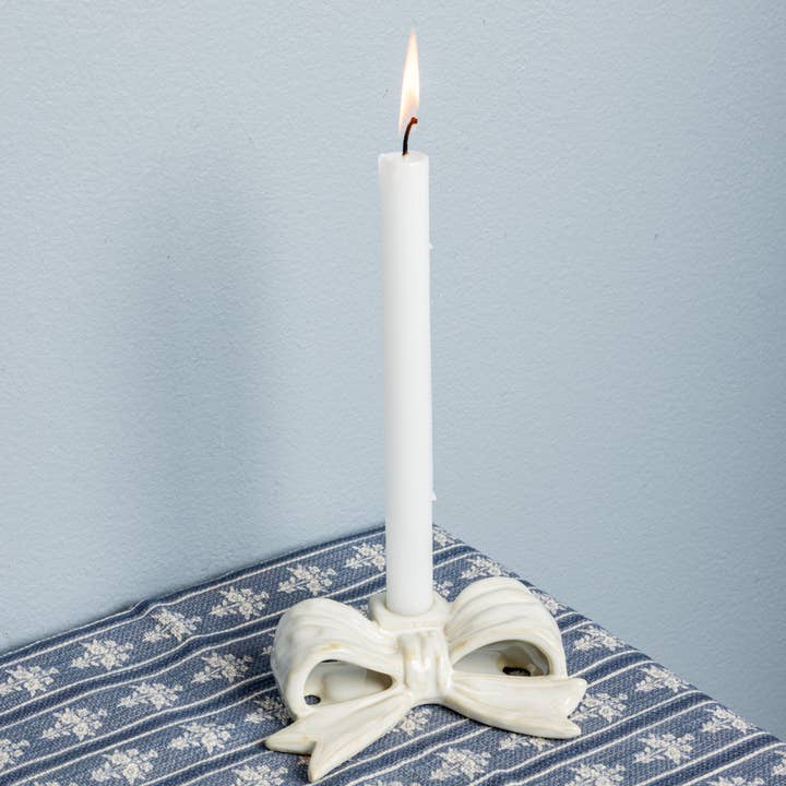 Audrey's Home & Gift – wholesale Candle holder – White Ceramic Bow Taper Holder (Pk/04)