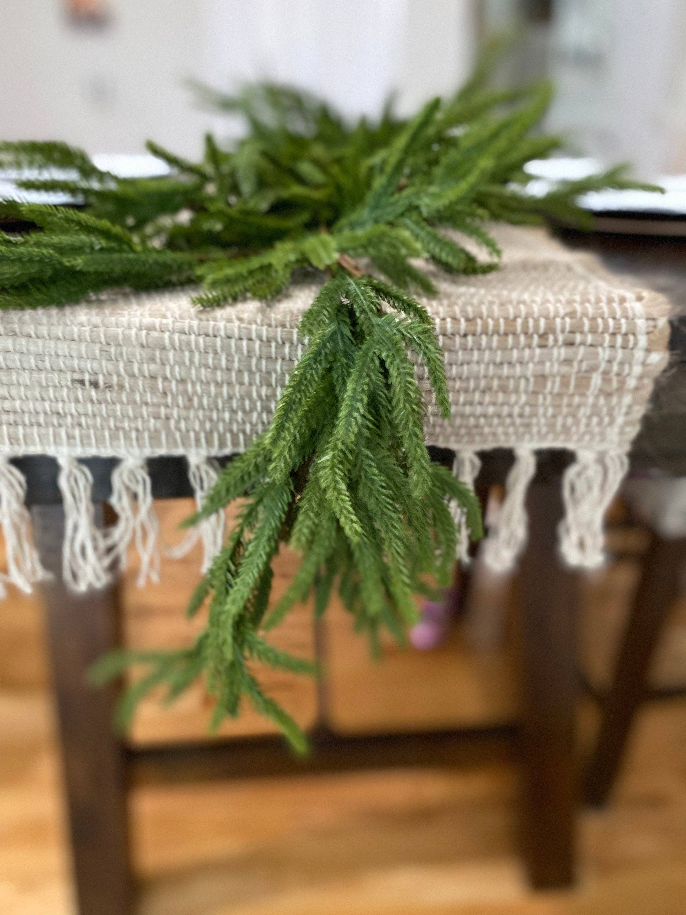 Journey Decor – wholesale Bunting/garland – Real Touch Norfolk Pine Garland8