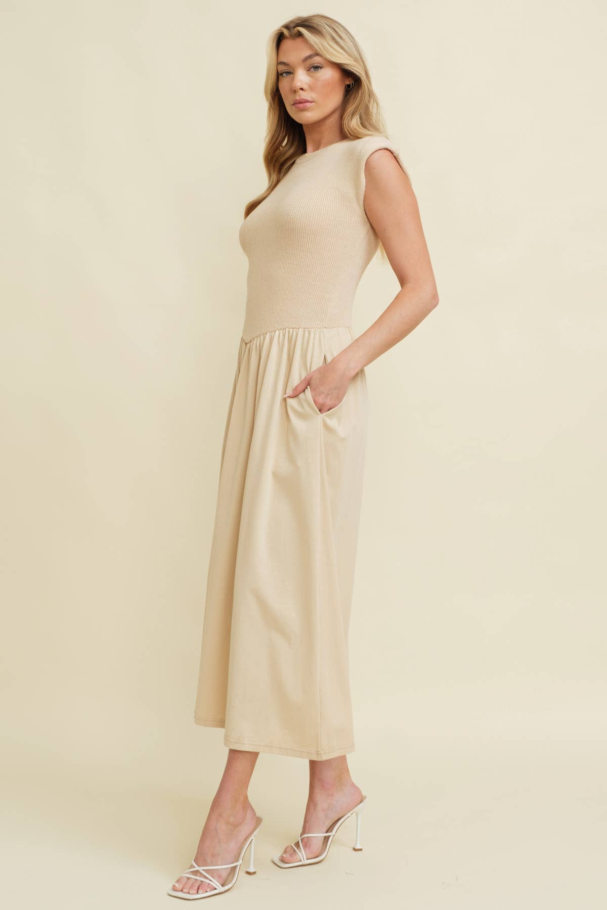 Cloud Ten - Wholesale Dress - Women's - CSW11891 - CAP SLEEVE CONTRAST PLEATED MIDI DRESS7