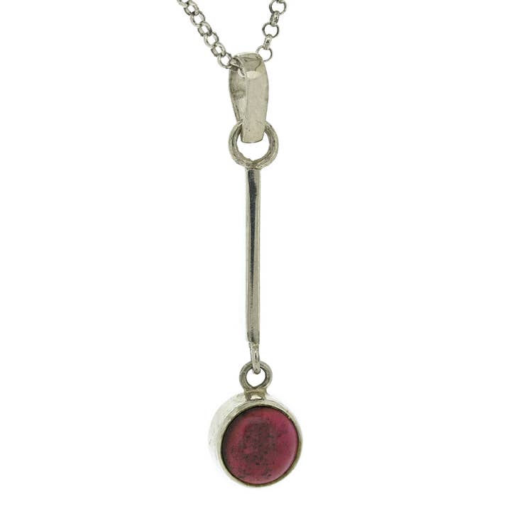 Lang stilk granat Cabochon vedhæng med 18" Trace Chain+Box for engroshandel hos Nova Silver