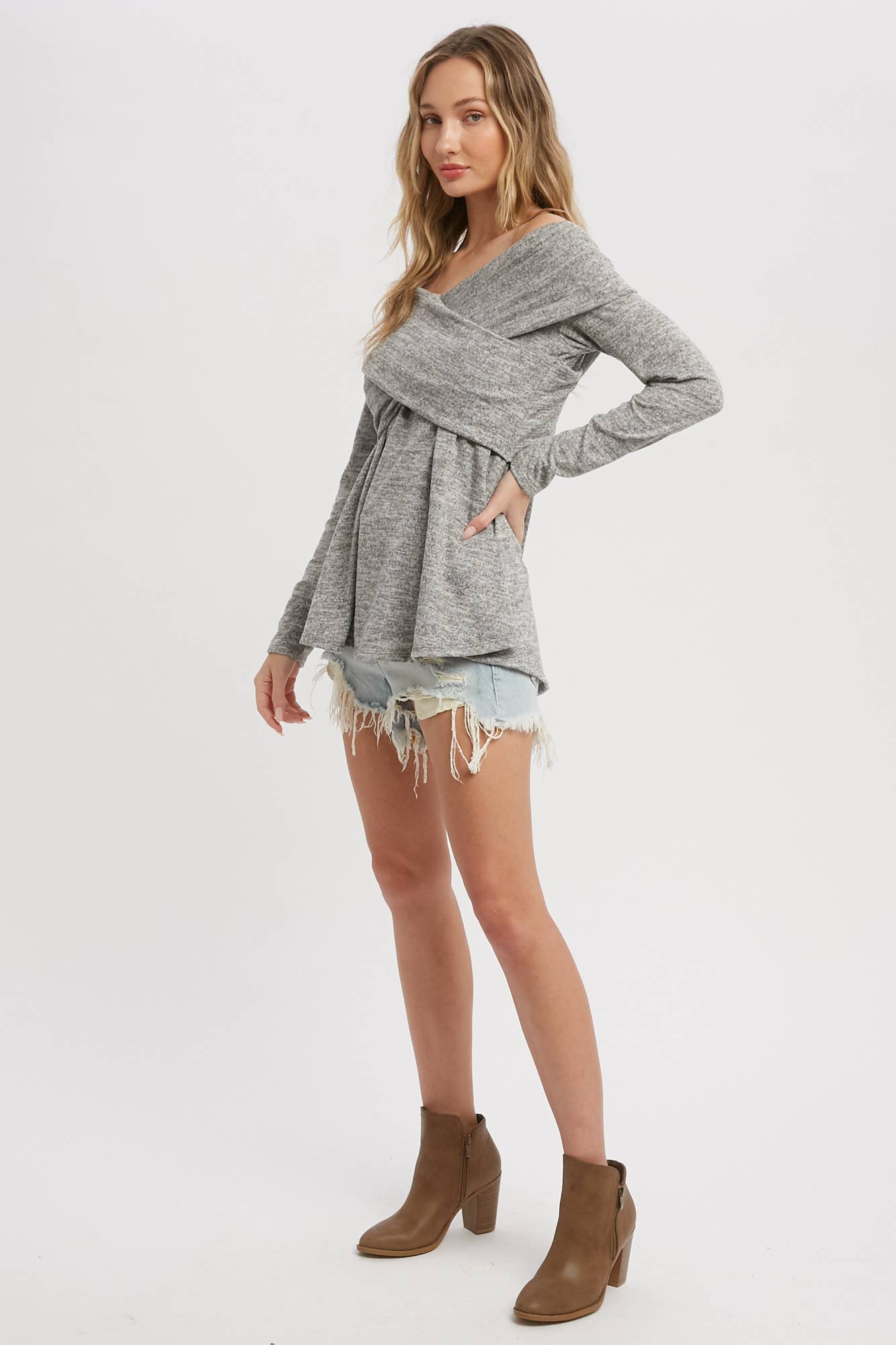 Bluivy - Wholesale Knit Top - Women's - MARLED KNIT CROSSOVER OFF SHOULDER TOP17