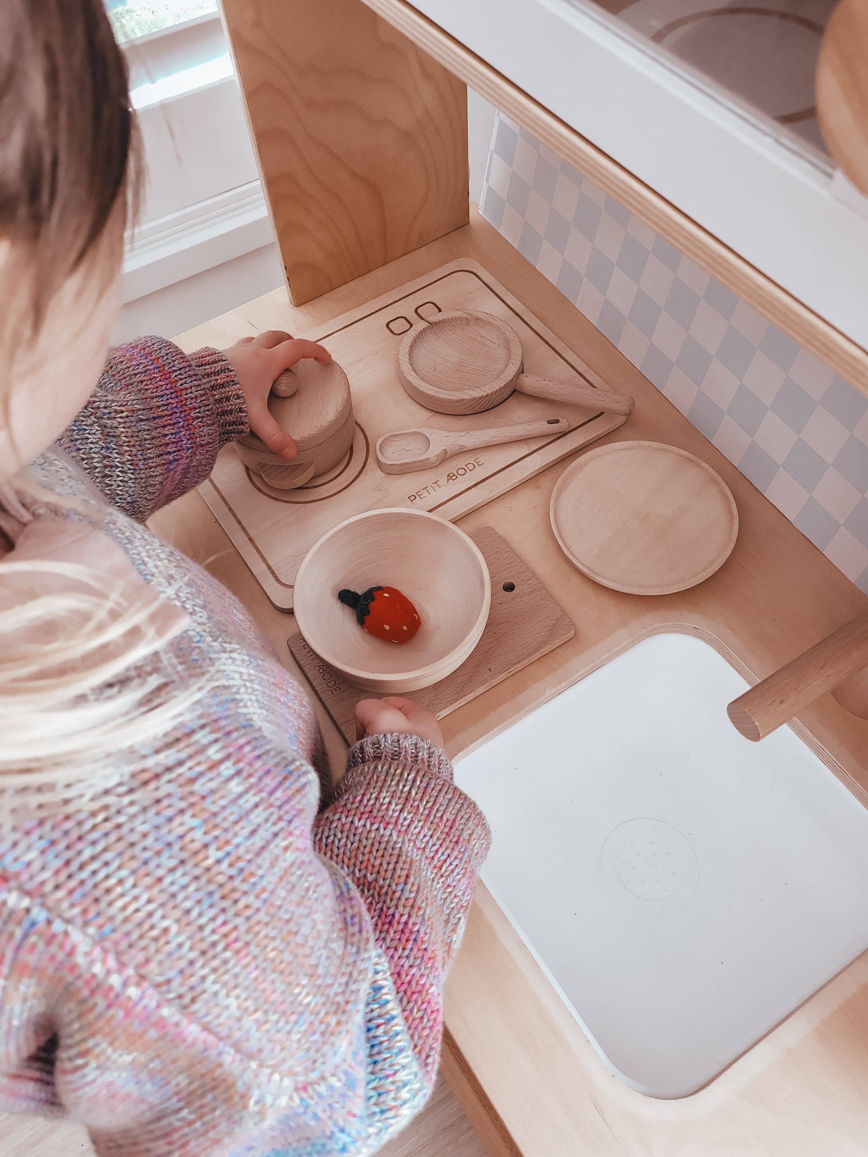Petit Abode - Wholesale Wood Toy - Kids - The Wooden Dining Set (plate and bowl)6