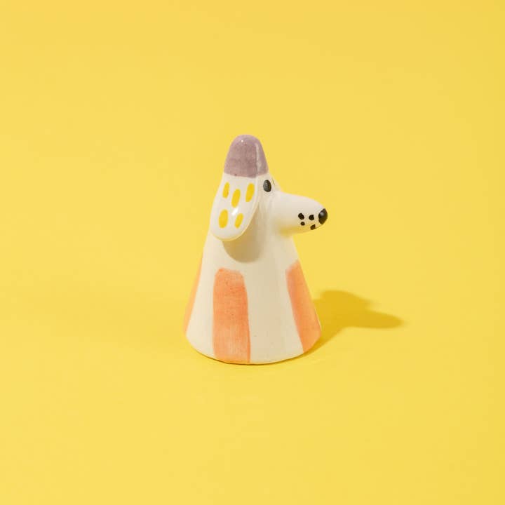 Ana Seixas – wholesale Decorative figurine – Dog Orange / Little Desk Companions Ceramic Pieces1
