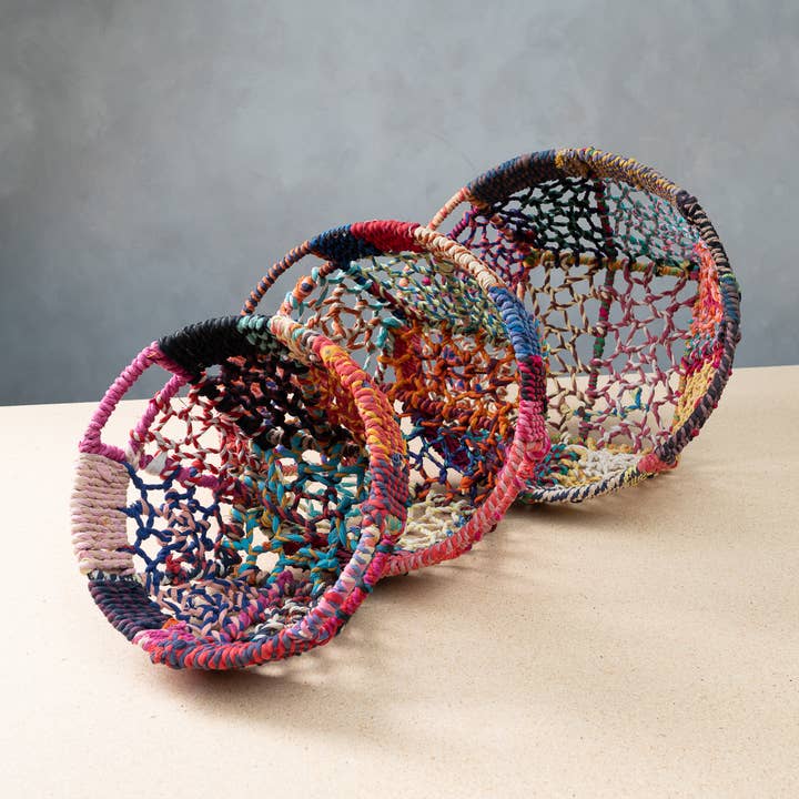India Handicrafts Inc - Wholesale Basket - Colorful Jute Net Baskets, Set of 3