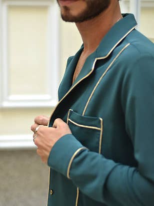 Maluma Pijama Grünes Hemd für den Großhandel von NUMERO 8 SPAIN