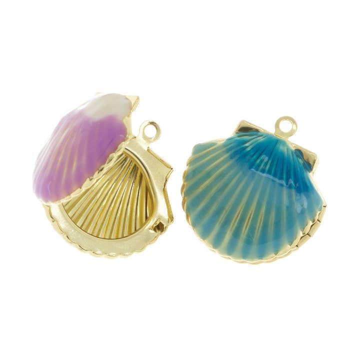 Gold Clam Shell Enamel Seashell Locket Pendant CPG526 for wholesale by Jewel Pledge