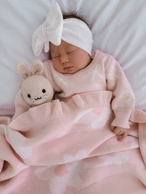 Petite + Co - Wholesale Security/cuddle blanket – Baby - FLORA FRILL BLANKET | PINK3