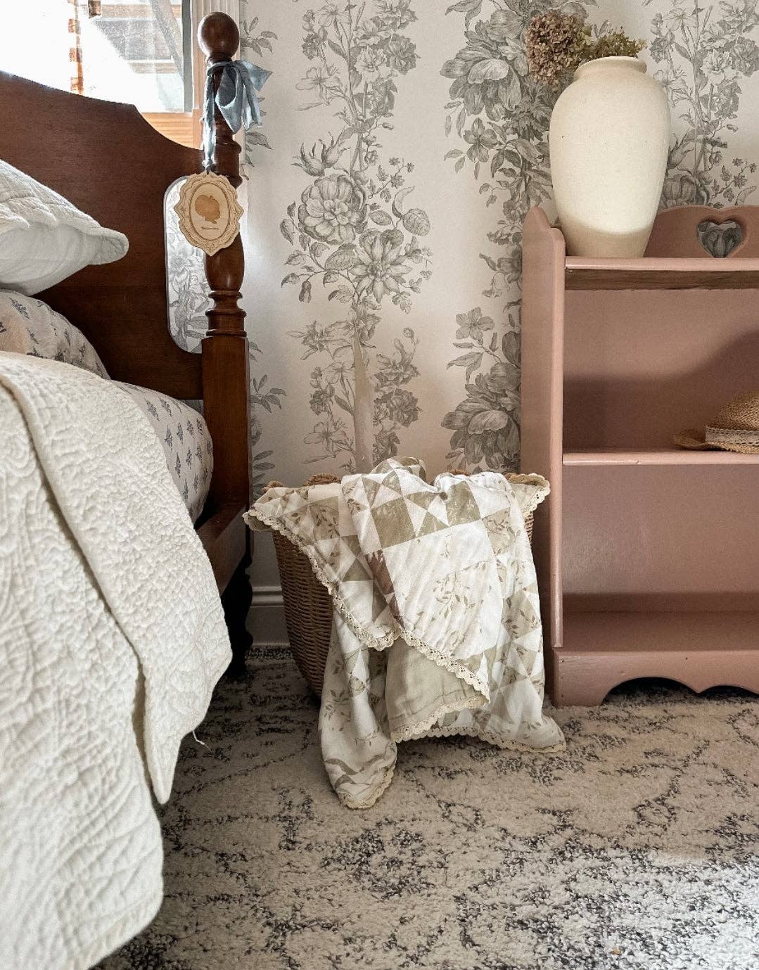 Ellie and Layne - Wholesale Bedding blanket – Kids & Baby - Ivy Quilted 6 Layer Gauze Blanket2