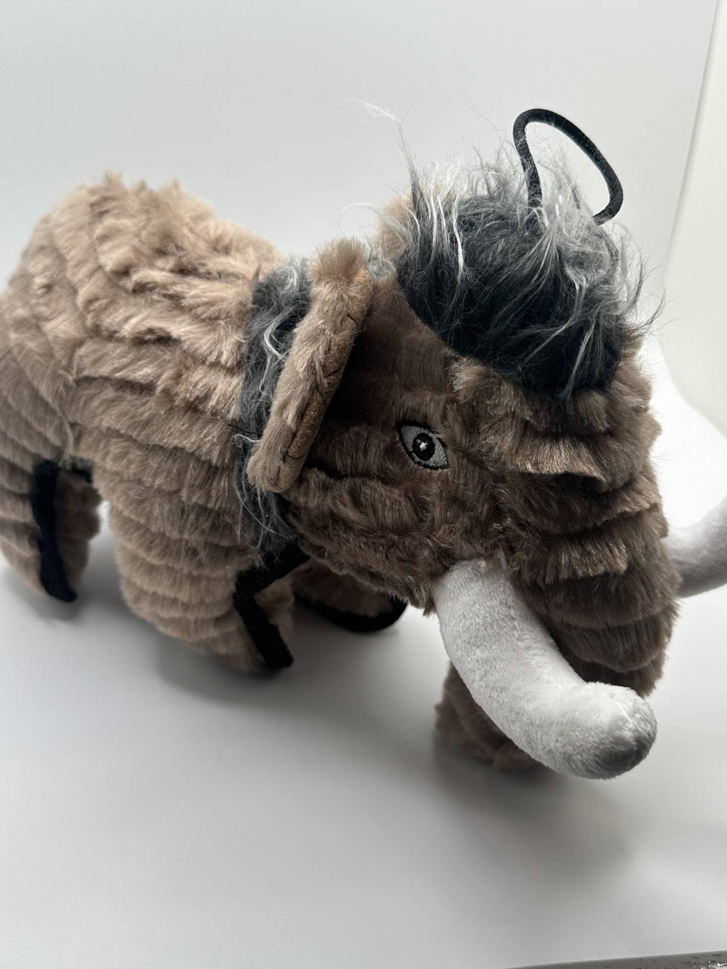 STEELDOG USA LLC - Vente Peluche – chien - Mammouth laineux Ruffian Dino3