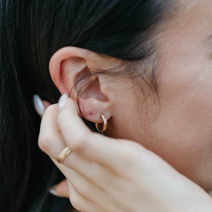 Rising - Wholesale Hoop Earrings - Mini Goldie Hoops1
