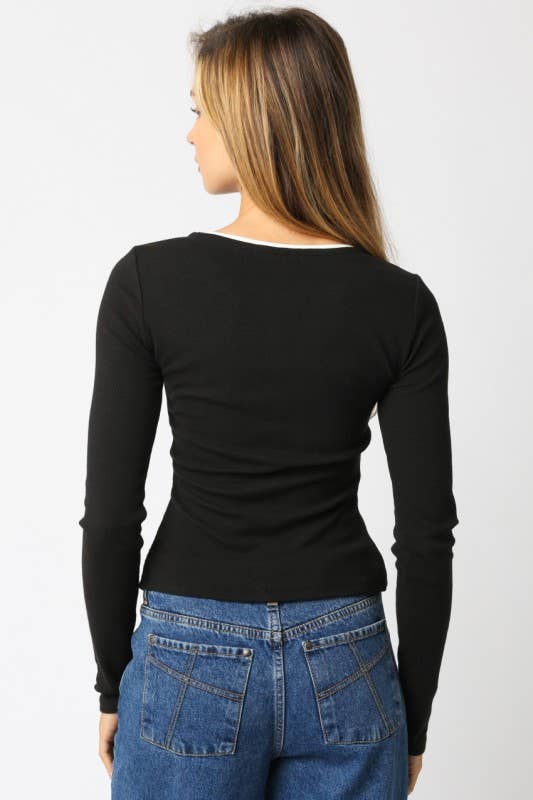 Olivaceous – Engroshandel Skjorte med buttondown – til kvinder – Saige Knap Top2