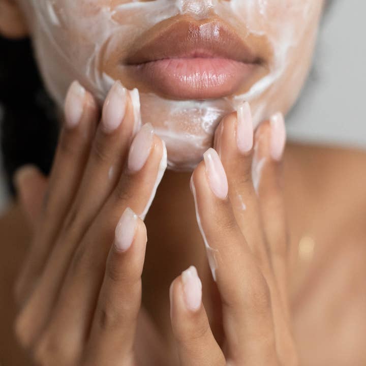 EarthTonics Botanical Skincare - Wholesale Facial Cleanser - Cardamom Cream Cleanser2