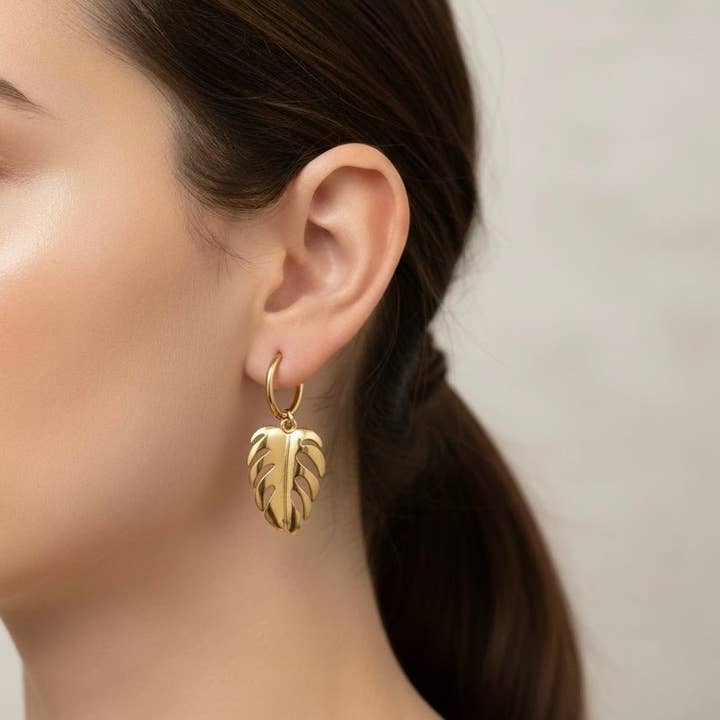 Foglia Hoops - Brincos Folha ouro por atacado de DUESTELLE ITALIA
