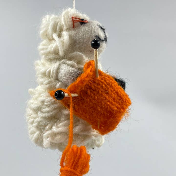 Funky Yak Ltd - Wholesale Ornament - Felt London Sheep Christmas Decoration/Ornament-(mix colour)4