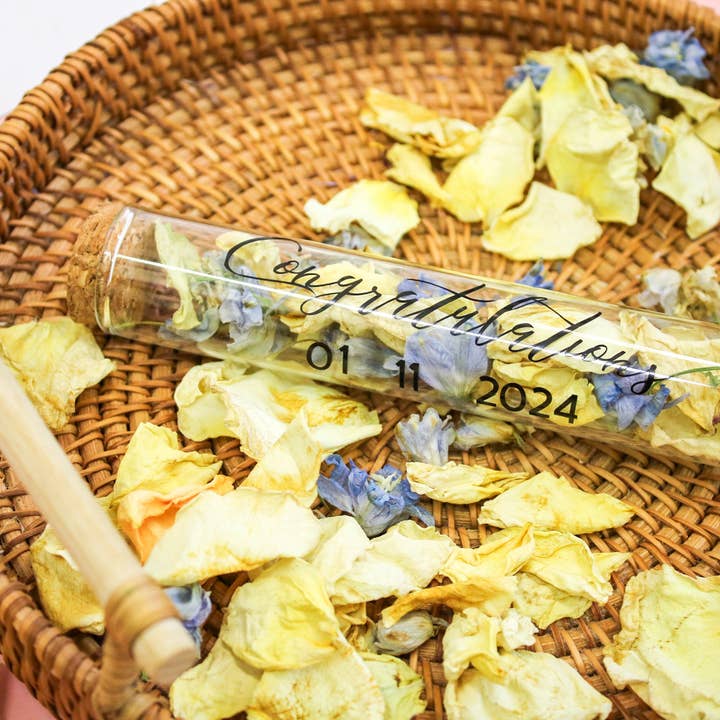 Wildestdreams.flowers - Wholesale Confetti - Biodegradable Confetti In Personalized Glass Test Tubes2