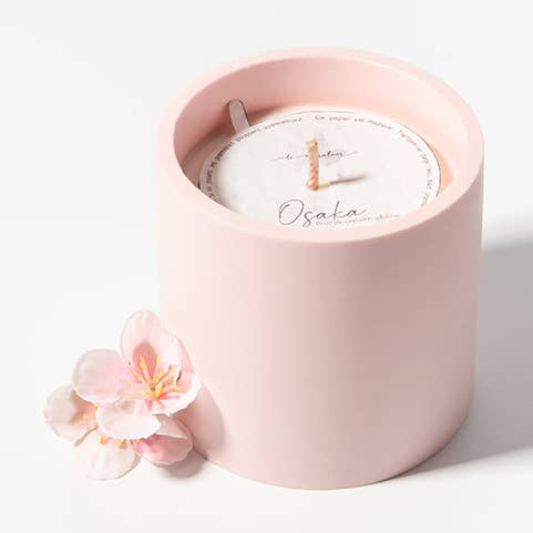 Osaka - Duftlys med kirsebærblomst - Wisteria for engroshandel hos Le Migrateur