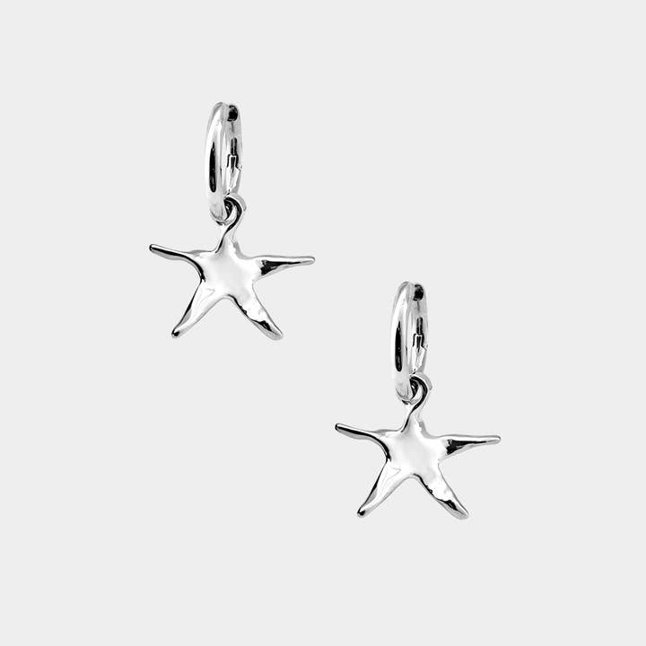 Créoles Estelle pour la vente par Kara Yoo