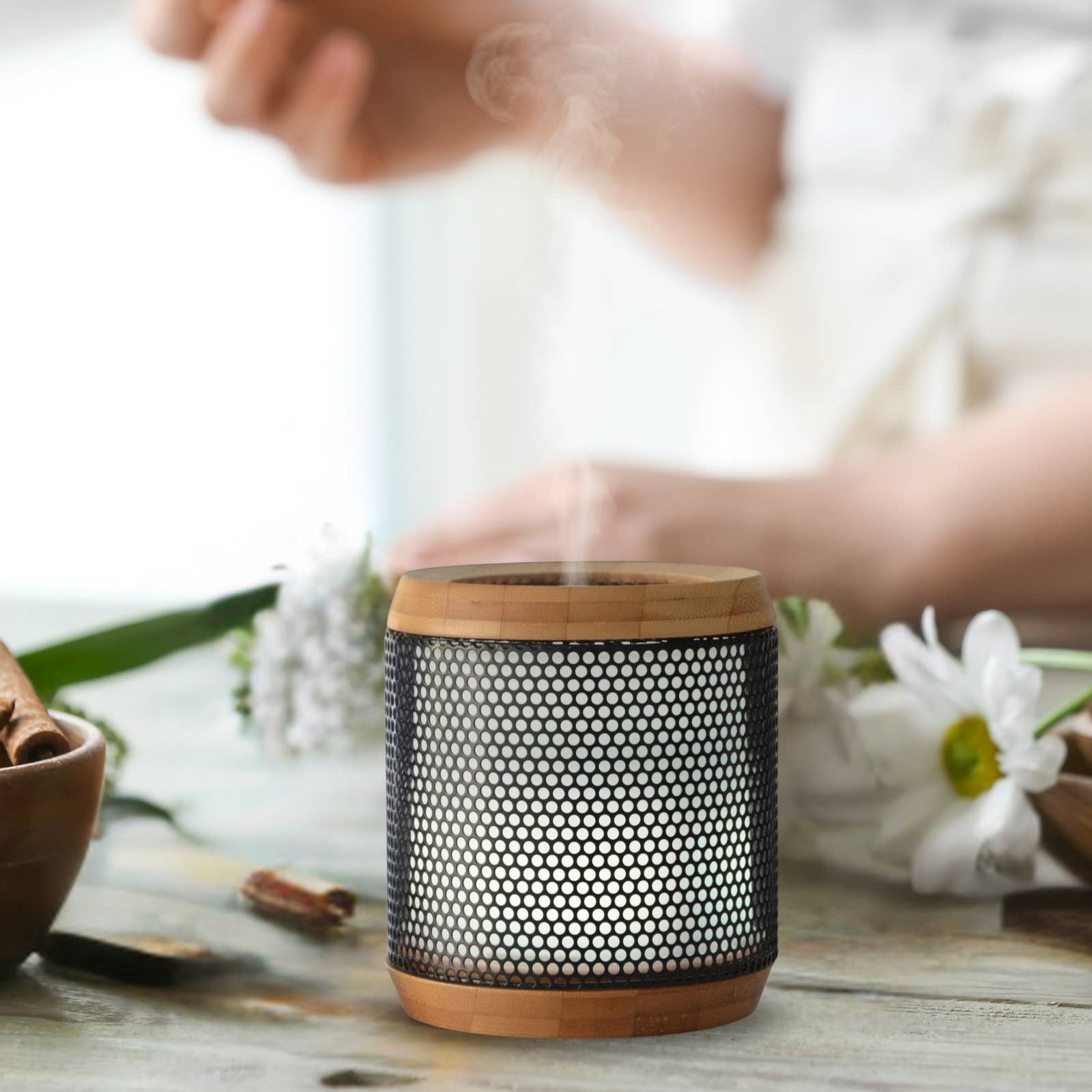 Zen'Arôme - Wholesale Electronic Diffuser - Elipsia Essential Oil Diffuser in Bamboo and Metal8