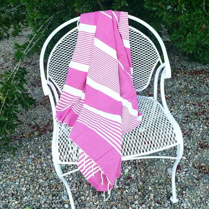 wonderfouta – wholesale Beach towel – Turkish beach towel/ sarong / shawl - Fuchsia with White1