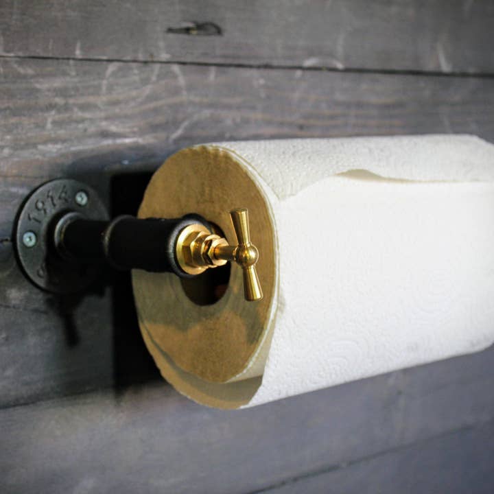 Väggmonterad kökspappershållare i industriell stil för wholesale av Strange Workshop