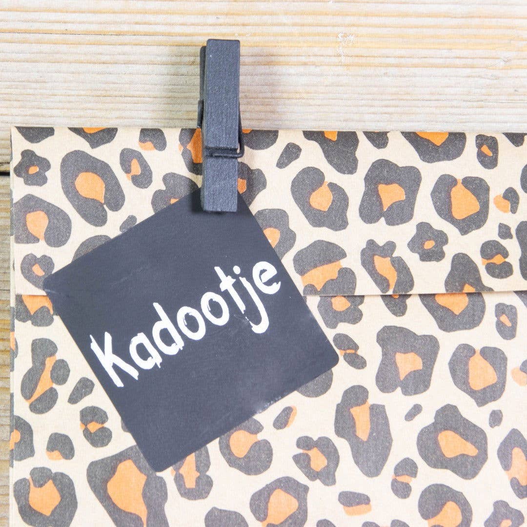 kadopapier.net – Engroshandel Gavepose – Gaveposer med pantermønster1