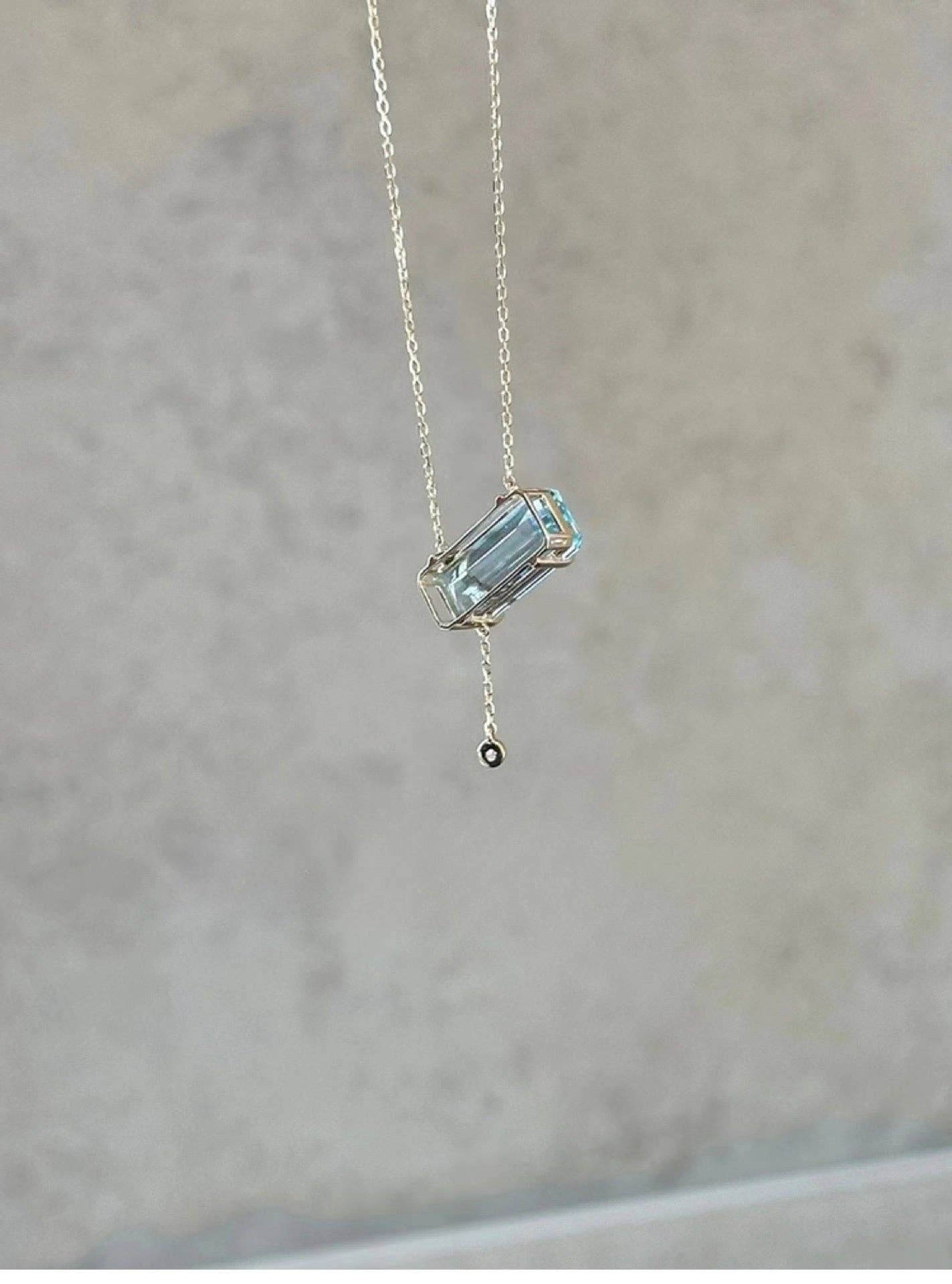 LanLivia - Wholesale Pendant/Charm Necklace - Sky Blue Ice Sugar Bar necklace5