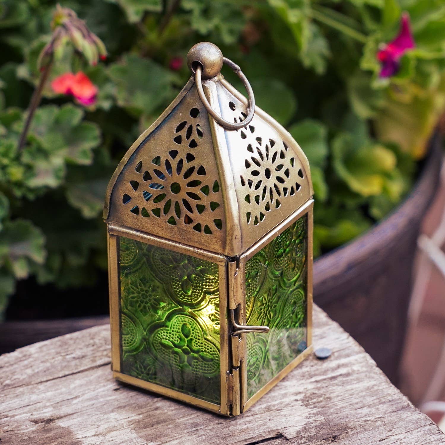 In the Breeze, LLC. - Wholesale Candle Holder - Mini Green Square Glass Tealight Lantern1