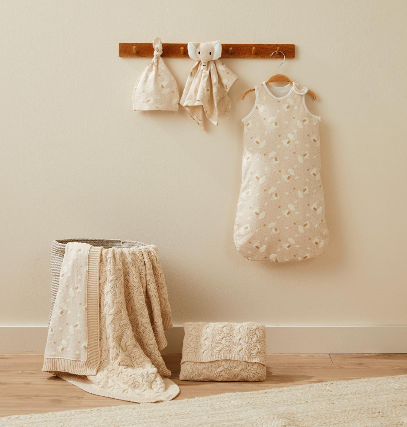 Nipperland - Wholesale Clothing Set - Baby - Baby Elephant Sleeping Bag Set – 5 Piece Newborn Set4