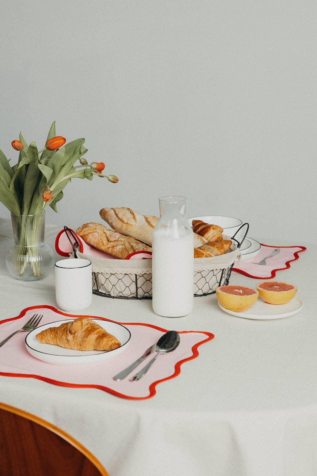 Vivé - Wholesale Placemat - Lilou Scallop PLACEMAT4