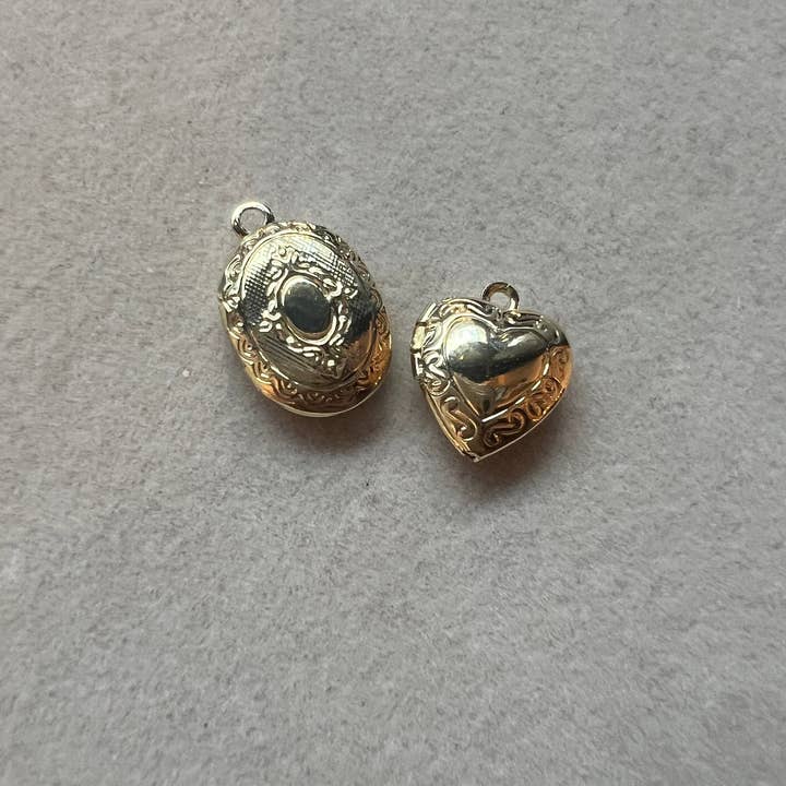 Goldie Charm Bar - Wholesale Individual Charm/Pendant - OPEN LOCKET CHARM2