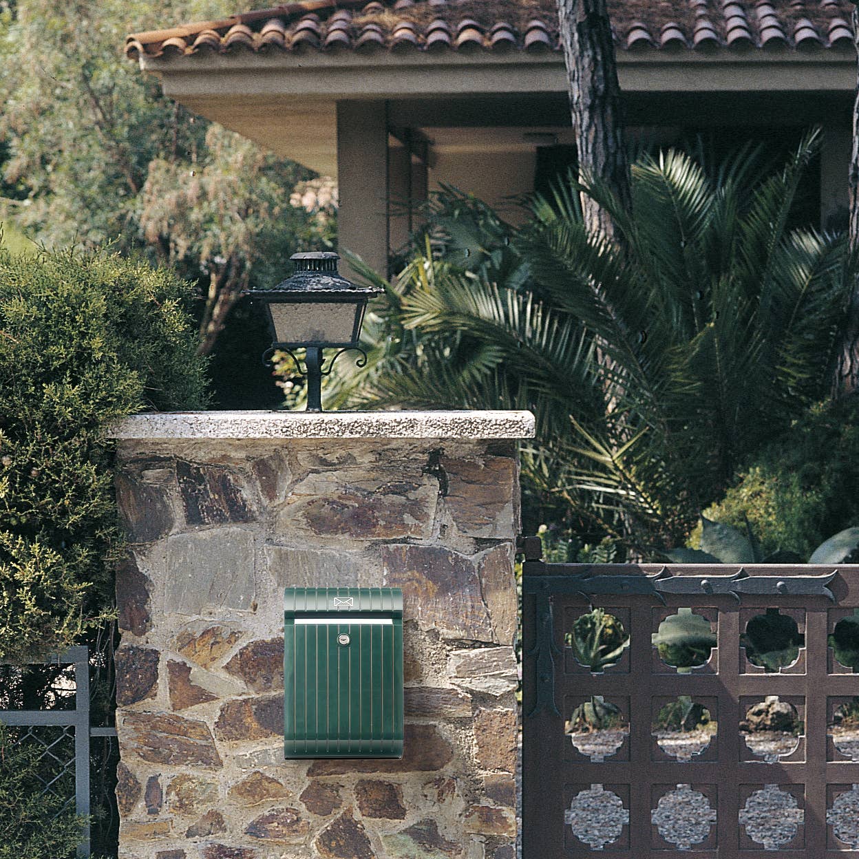 TATAY - Wholesale Mailbox - GREEN MAILBOX2