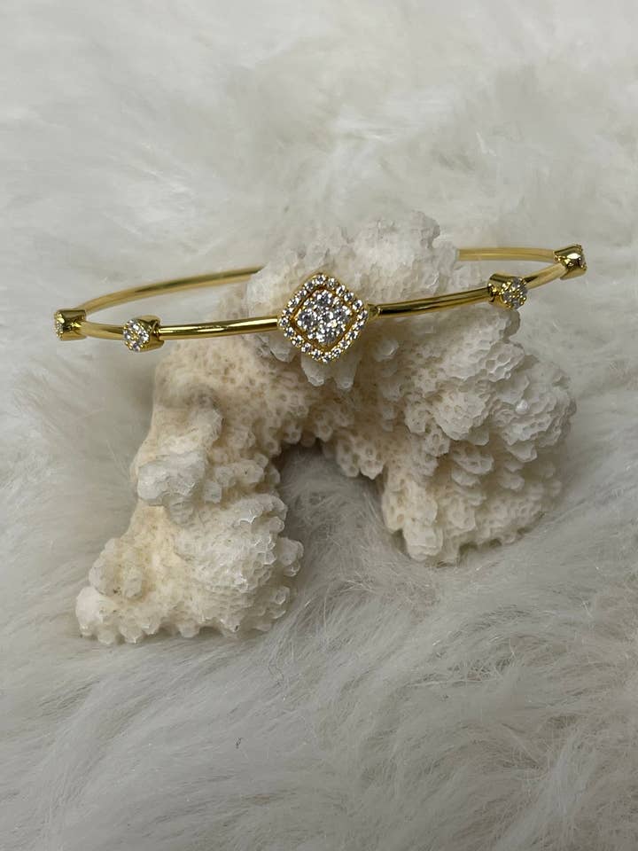 Guldpläterad Silver stapling armband för wholesale av Bella Divina LA