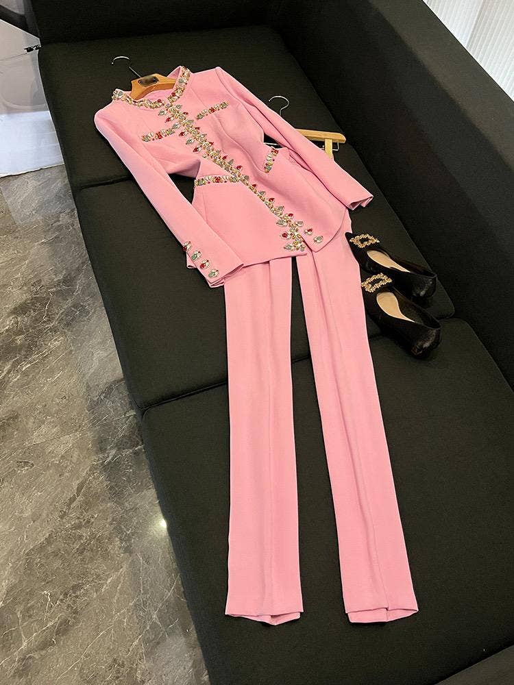 Rose Veste en diamant rose perlée à la main SY379 et costume pantalon skinny en vente sur Faire0