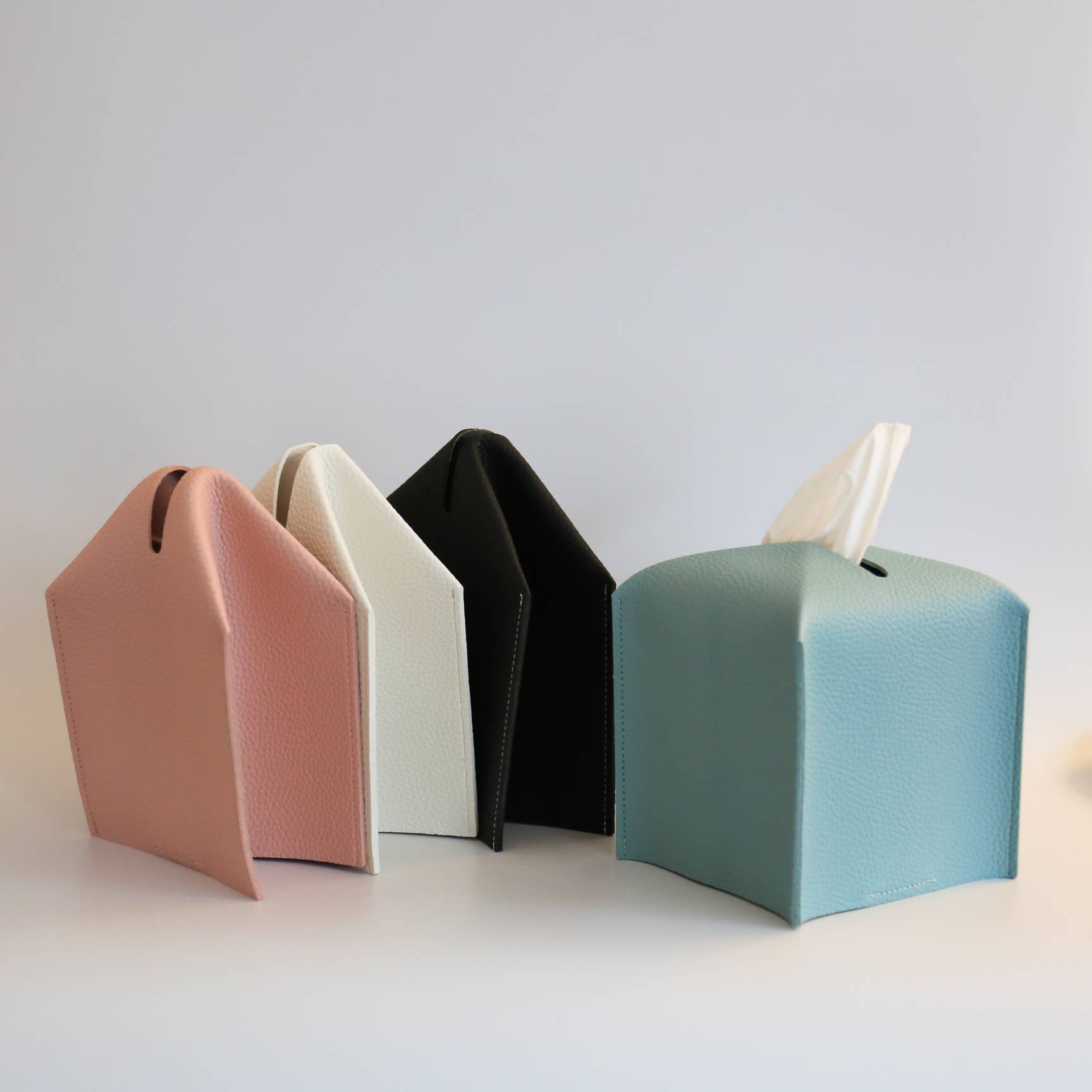 Zora Botanica – Großhandel Taschentuchbox – Veganer Lederbezug für quadratische Taschentuchbox11