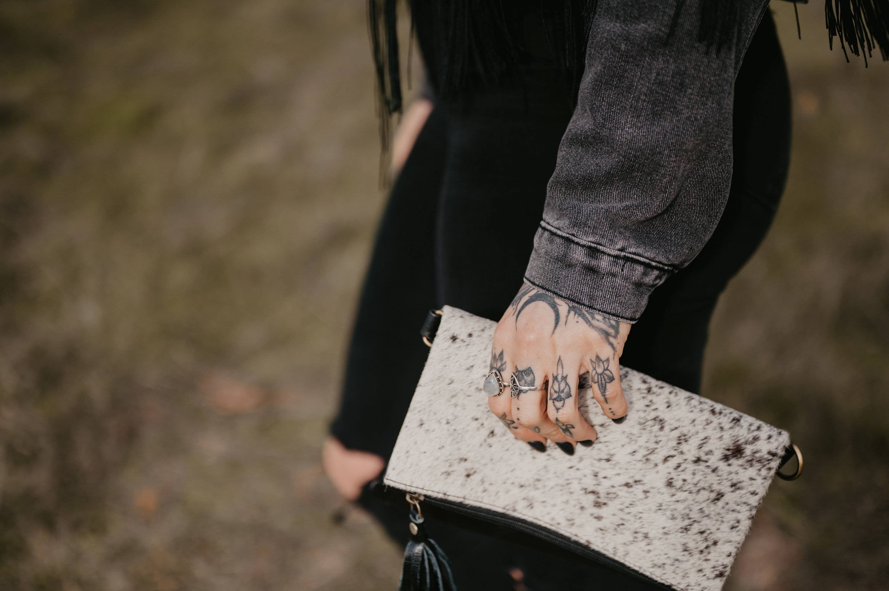 FRINGE & LUXE - Wholesale Crossbody Bag - Women's - cowhide clutch/crossbody3