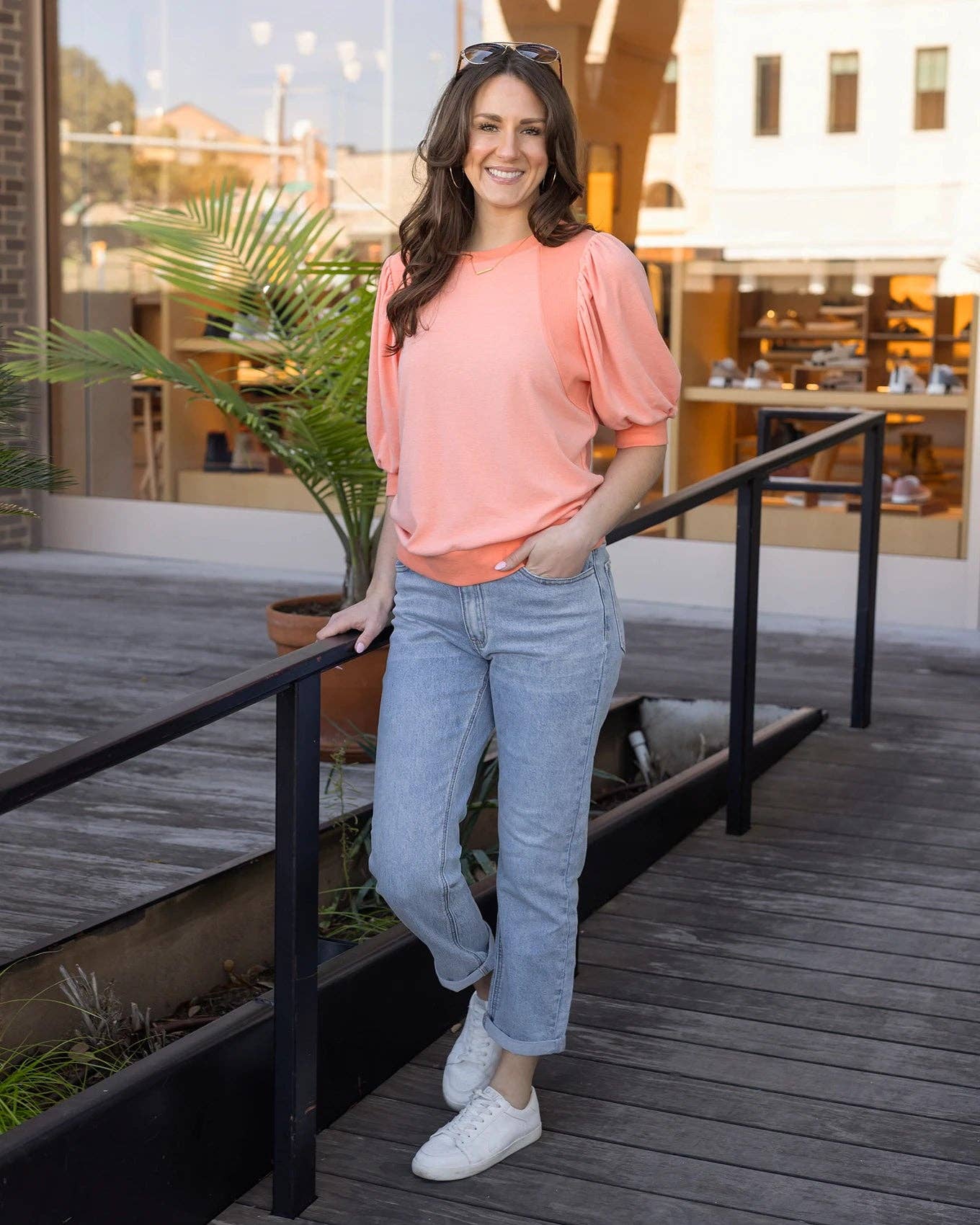 Corail Haut à manches bouffantes bicolores en corail en vente sur Faire3