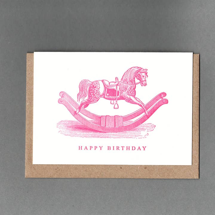 The Passenger Press – Großhandel Geburtstagskarten – Schaukelpferd. Herzlichen Glückwunsch zum Geburtstag. Letterpress Grußkarte