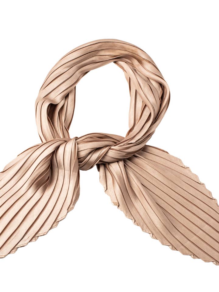 Fashion Pleated Scarves SS24 for wholesale by Cherie Accessories