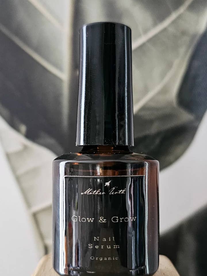 Grow and Glow Nail Serum for wholesale by Mother Ürth