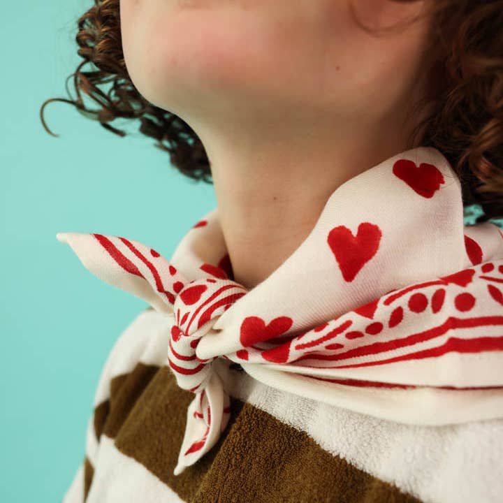 Maison Augustin - Vente Écharpe – enfant - Foulard Bébé Enfant Love Cherry 50 cm2