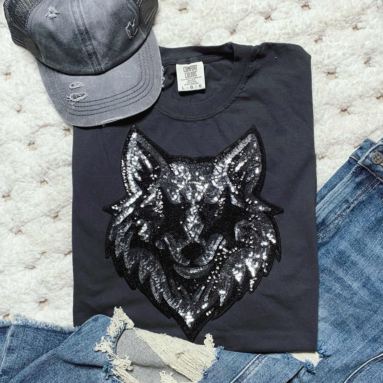 Trendy Transfers - Wholesale Patch - Wolf Starry Eyes Sequins Patch0