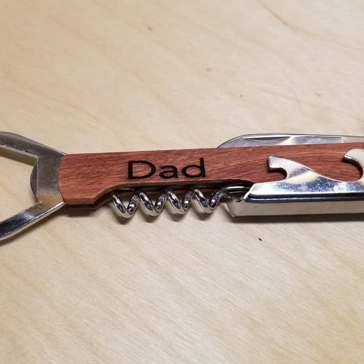 Ouvre-bouteille en bois et tire-bouchon à vin pour la vente par Peak Handmade