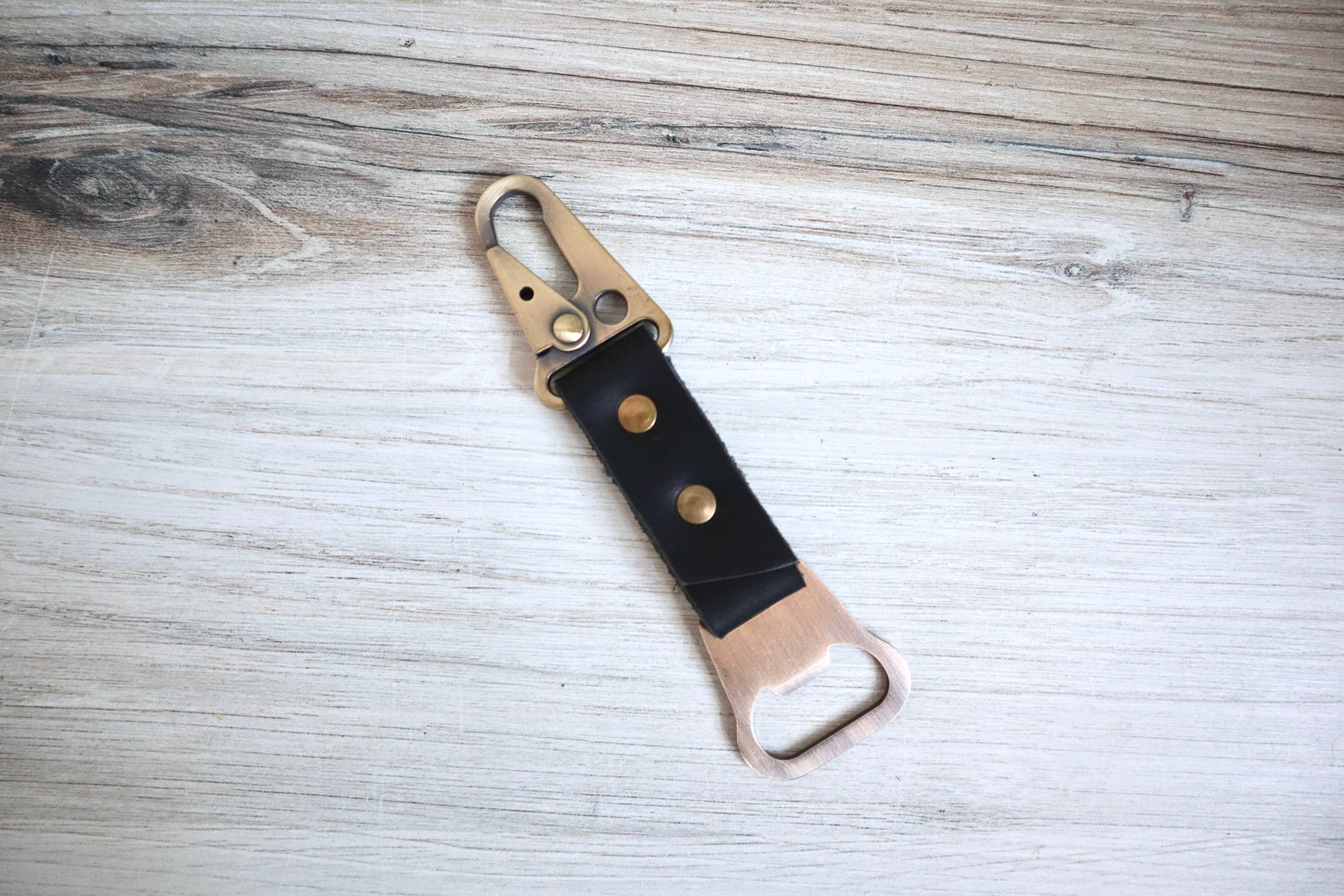 Blu Mountain Co - Wholesale Bottle/Wine Opener - Carabiner Leather Bottle Opener Keychain7