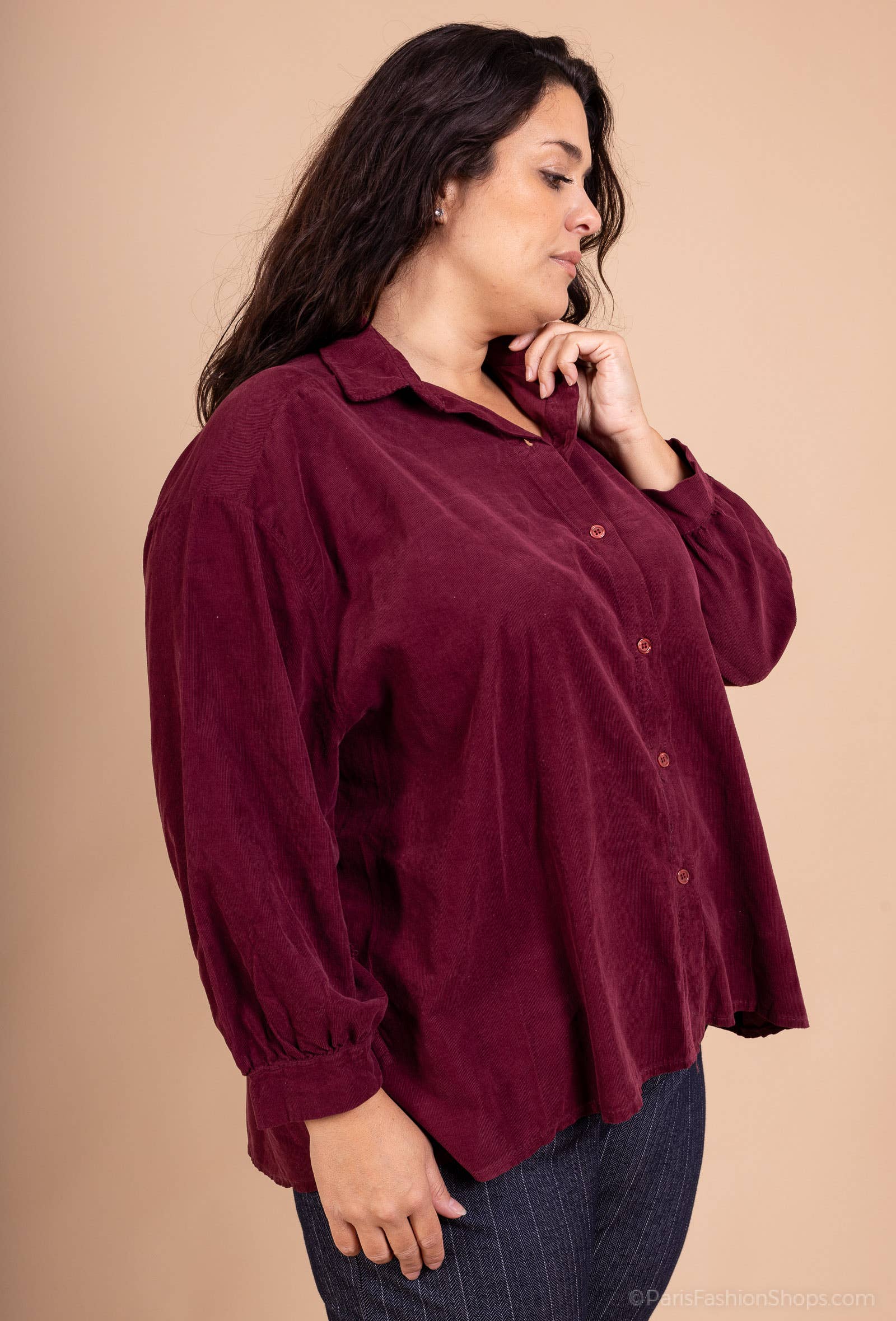 Pépouz' Paris – Großhandel Hemd mit Button-down-Kragen – Damen – GROßE GRÖSSE Weites Hemd aus leichtem Samt PC2548GT5