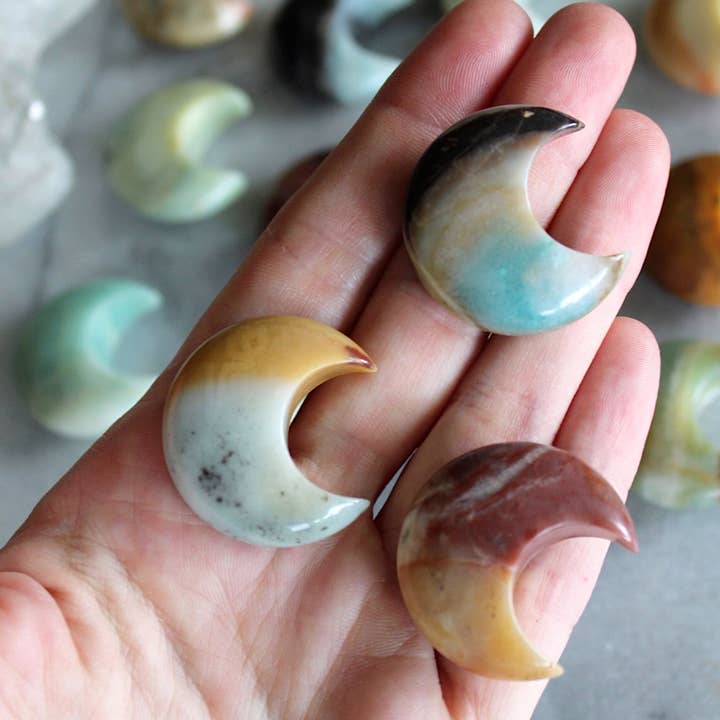 Pebble House - Wholesale Spiritual Stone/Crystal - Amazonite Moon (Crystals & Stones)2