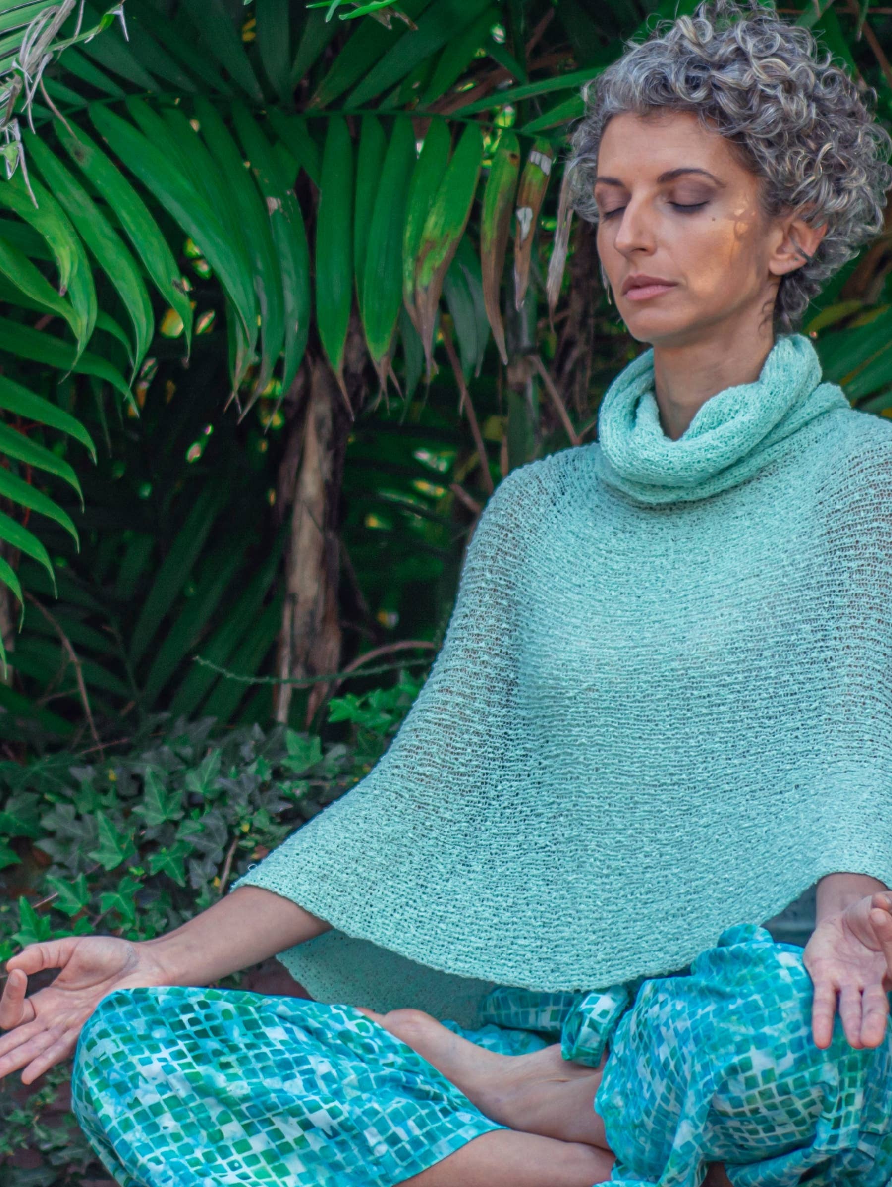 Hands To Hearts - Wholesale Knit Top - Women's - The Weekender11