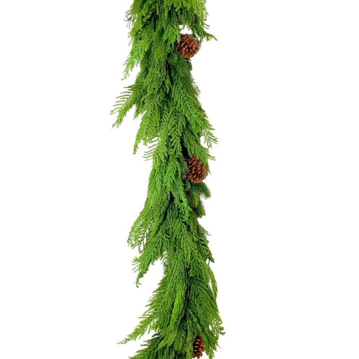 David Christopher's Collection - Wholesale Christmas Decoration - Mixed Christmas Cypress Garland 72"