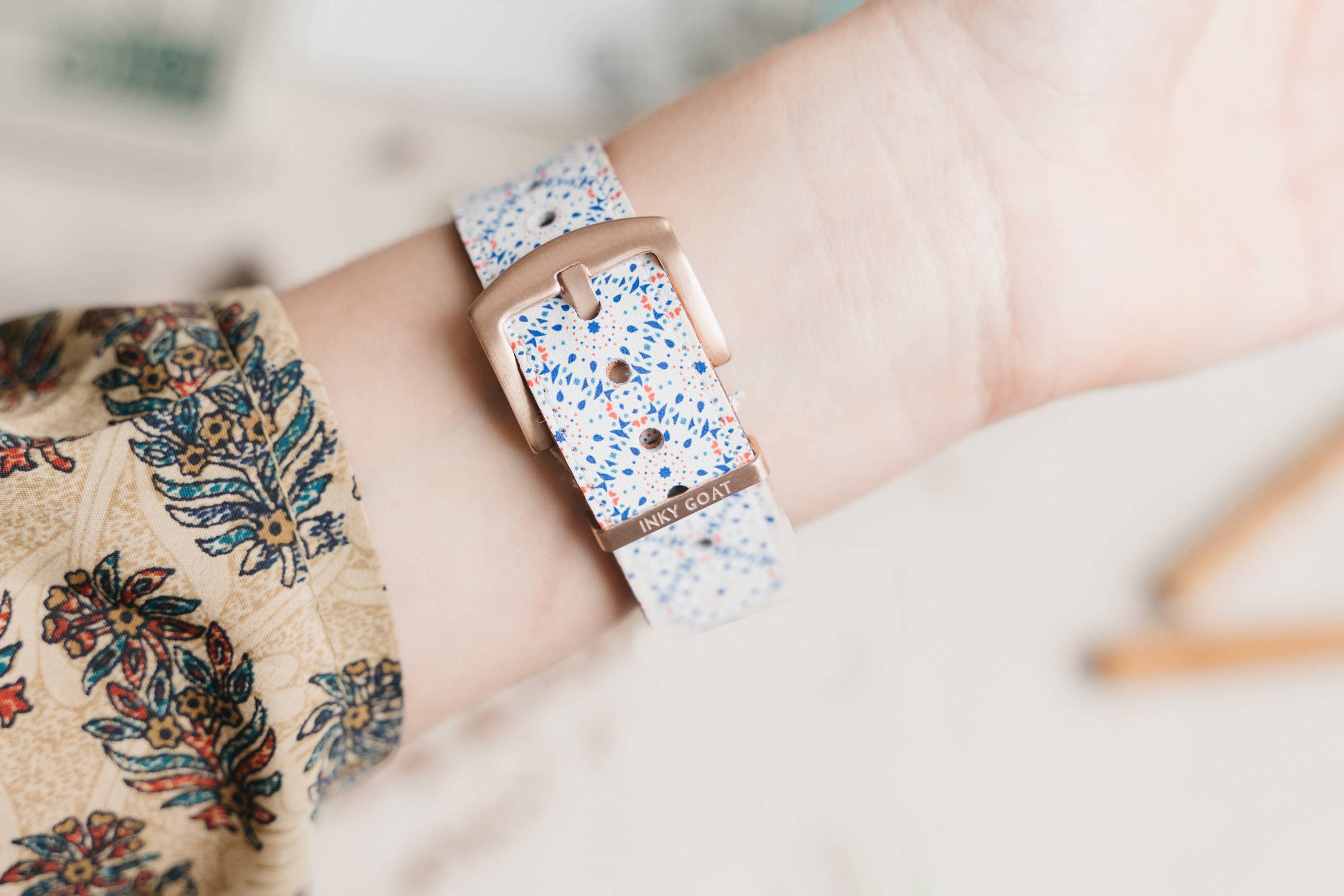 Inky Goat - Vendita all'ingrosso Cinturino/fascia per orologio - Donna - Cinturino per orologio Fitbit in pelle stile mosaico1